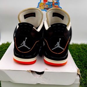 jordan 4s starfish sz 9.5 used (beat box)